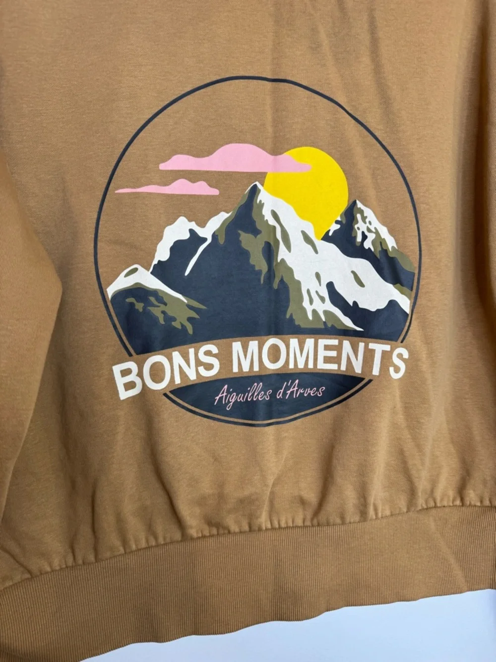 H&M Bons Moments Tan Graphic Mock-Neck Sweatshirt size large - Picture 2 of 5